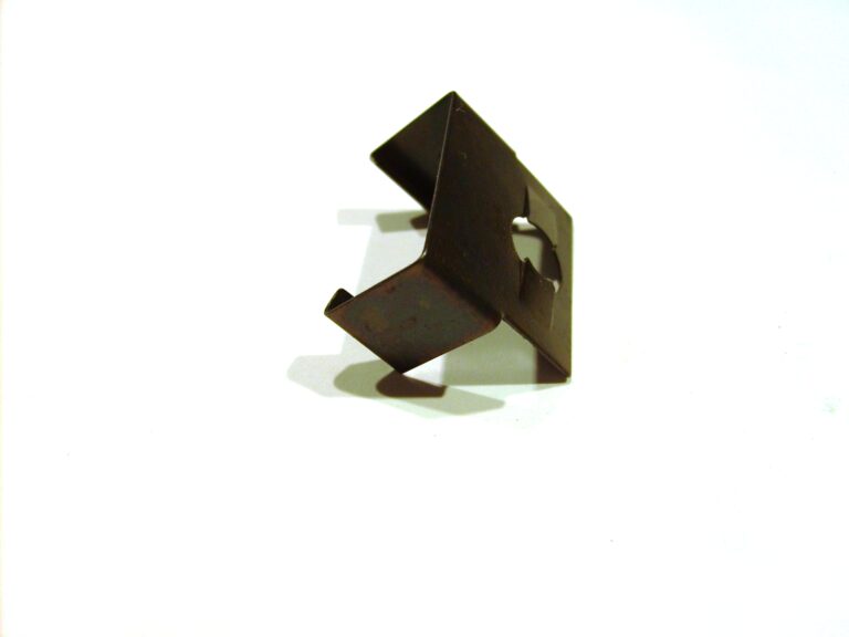 Power Valve retainer Clip